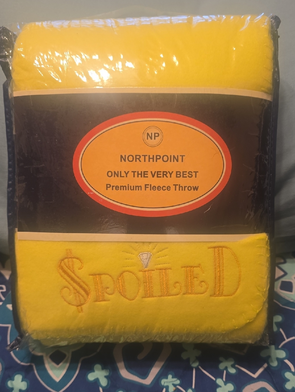 BRAND NEW! Northpoint "Spoiled" Yellow Premium Fleece Throw
